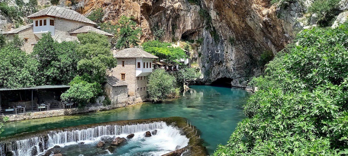 Stari Most bridge in Mostar, Bosnia